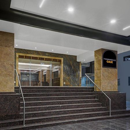 Clubhouse Hotel Raajpath Вадодара Екстер'єр фото